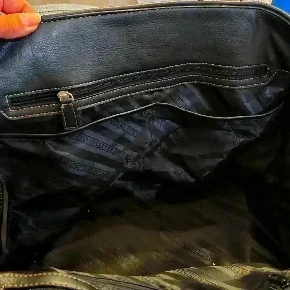 Genuine Tod's Girelli Bag - Picture 7 of 8